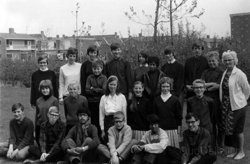 Schoolfoto het Kompas klas 1966 - 1967.jpg
